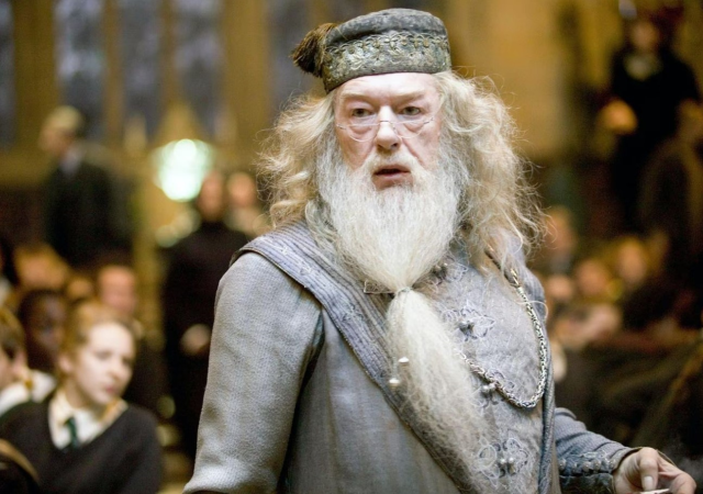 Harry Potter'ın Dumbledore'u Michael Gambon hayatını kaybetti