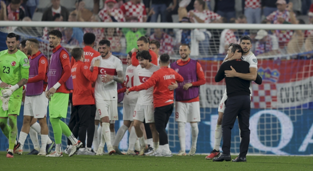 Montella tarih yazarak başladı! A Milli Takım, Hırvatistan maçında ilki başardı