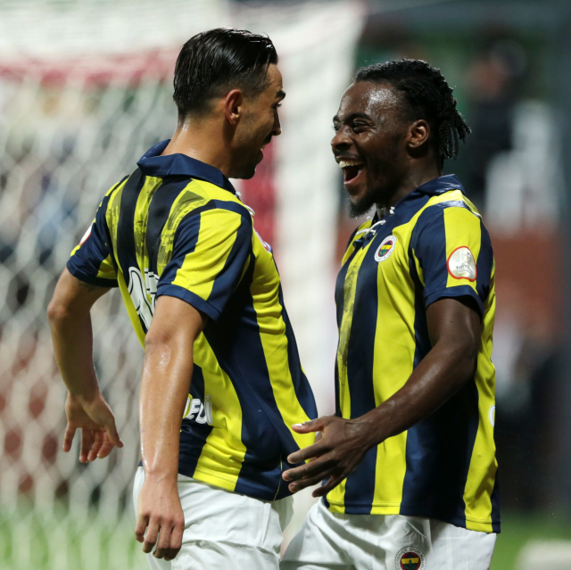 Son Dakika: Kanarya 10'da 10 yaptı! Fenerbahçe, Süper Lig'in 10. haftasında Pendikspor'u deplasmanda 5-0 yendi