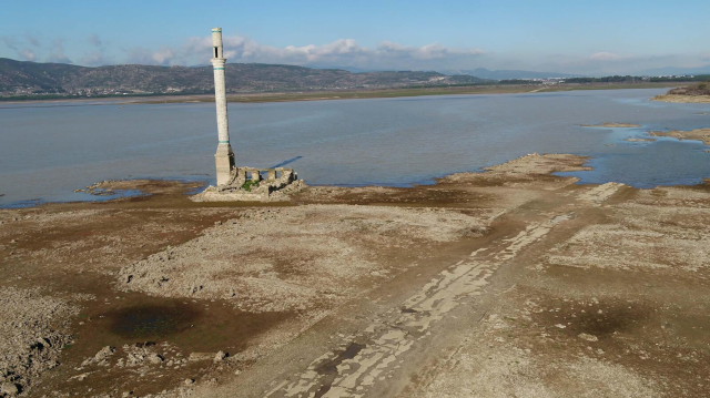 İzmir'deki barajlarda tehlike çanları çalıyor! Son 14 yılın en Düşük seviyesinde