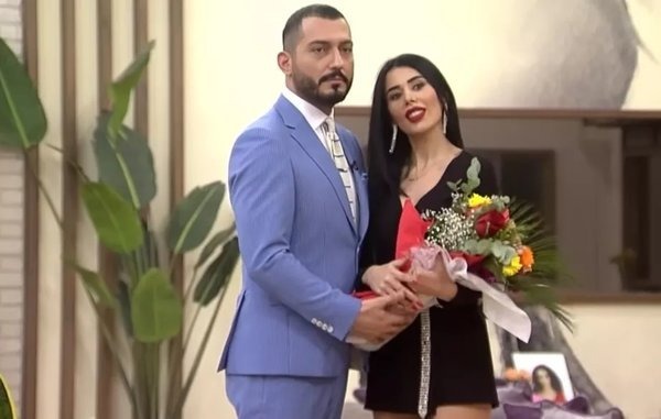 Kısmetse Olur'da bedenlerini sergilemeleri mi istendi? Eski yarışmacı Yeliz Açıkel cevapladı: Hayır, bizi hep uyarıyolardı