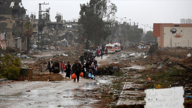 Gazze'deki geçici ateşkesin 6. gününde Hamas, 10 rehineyi serbest bıraktı