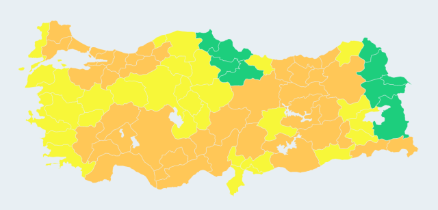 Meteoroloji'den aralarında İstanbul, Ankara ve İzmir'in de olduğu 72 il için sarı ve turuncu kodlu uyarı