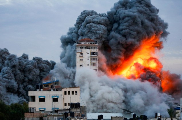 İsrail ile Hamas arasındaki ateşkes yarın saat 08.00'de başlayacak