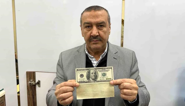 Hatalı basım 100 dolarını satışa çıkardı