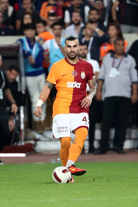 Galatasaray'da deprem! Takımın bel kemiği sakatlandı