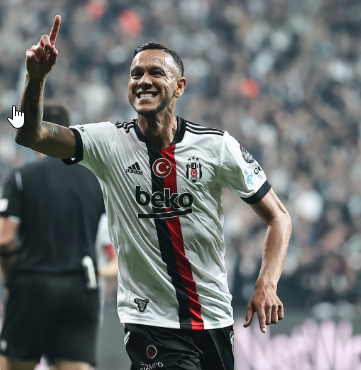 Volkan Demirel ile fotoğranı koyup 2 kelimelik not düşen Josef de Souza'dan G.Saraylıları çıldırtacak hareket