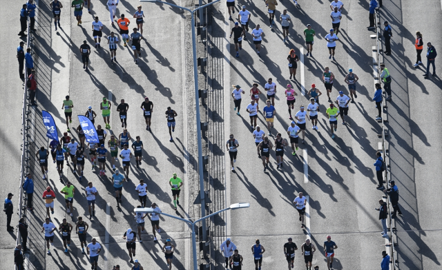 Son Dakika: 45. İstanbul Maratonu'nda Kenyalılar ipi göğüsledi! İşte kazandıkları para ödülü