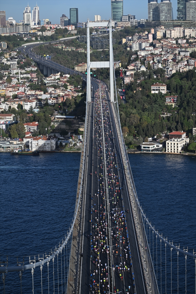 Son Dakika: 45. İstanbul Maratonu'nda Kenyalılar ipi göğüsledi! İşte kazandıkları para ödülü