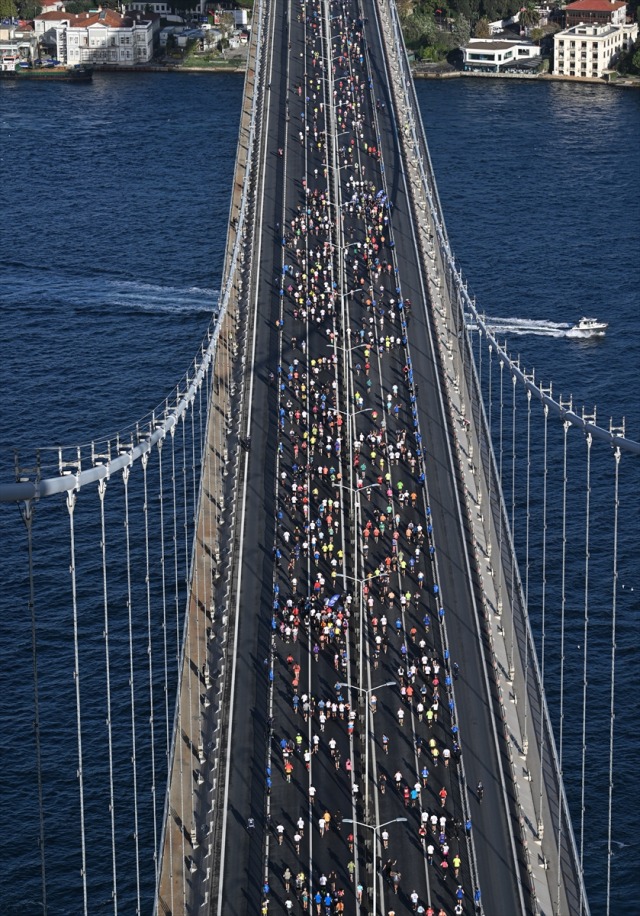 Son Dakika: 45. İstanbul Maratonu'nda Kenyalılar ipi göğüsledi! İşte kazandıkları para ödülü