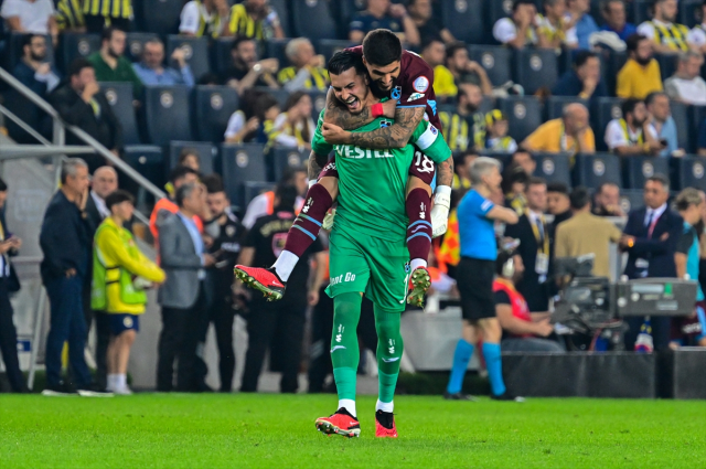 Uğurcan Çakır zafer sarhoşu! Tek cümlesiyle Fenerbahçe taraftarını çılgına çevirdi