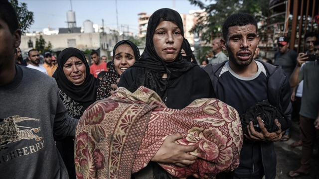 İsrail ordusunun Gazze'ye düzenlediği saldırılarda can kaybı 11 bin 240'a yükseldi