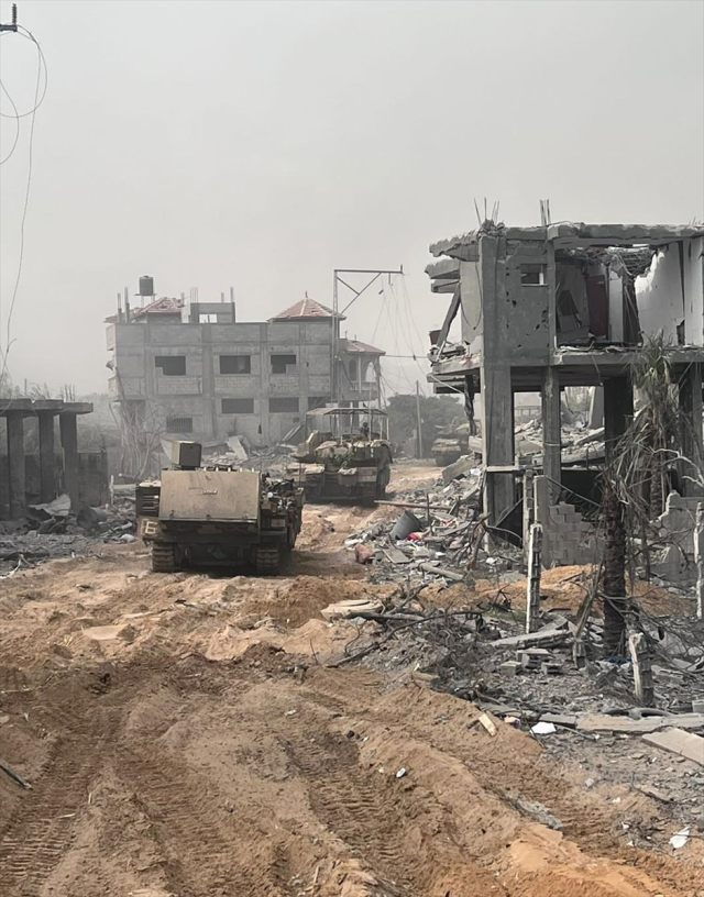 Övündüğün şeye bak İsrail! Güç gösterisi için paylaştıkları fotoğraflar Gazze'nin son halini gözler önüne serdi