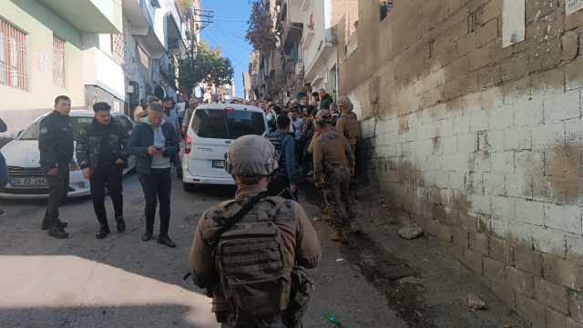 Gaziantep'te polise ateş açan şahıs, etekle kaçarken özel harekata yakalandı