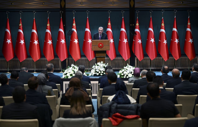 Cumhurbaşkanı Erdoğan: İsrail'in gerçek bir orduyla karşı karşıya geldiğinde paramparça olacağı muhakkaktır