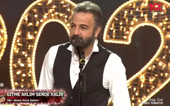 Eski aşıklar Ebru Gündeş ve Kerem Alışık'ın O Ses Türkiye'ye damga vuran anları! Şarkı ayrı, bakışları ayrı olay