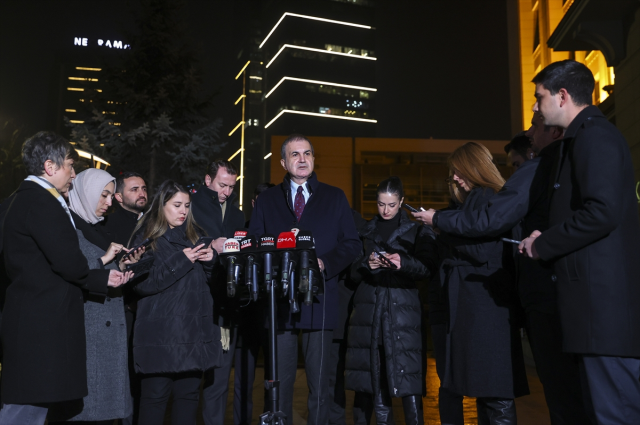 AK Parti Sözcüsü Ömer Çelik, Bakan Güler'i hedef alan Özgür Özel'i topa tuttu: Sokak ağzı bile diyemeyeceğimiz bir üslup