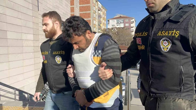 Eskişehir'de evde ölü bulunan kadının katili yakalandı: Altınları duyunca harekete geçmiş!