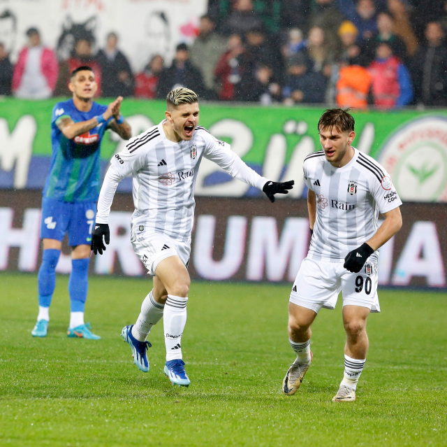 Kara Kartal'dan gol şov! Beşiktaş, Çaykur Rizespor'u deplasmanda 4-0 yendi