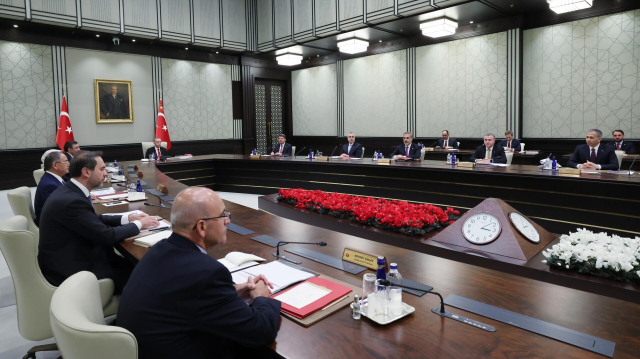 Gözler yeni yılın ilk kabinesinde! Masada emekli aylığı düzenlemesi var