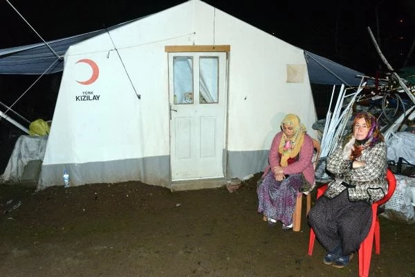 Şehit ailesine acı haber kaldıkları çadırda ulaştı