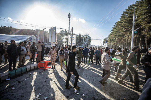 İran'da 84 kişinin hayatını kaybettiği bombalı saldırıyı terör örgütü DAEŞ üstlendi