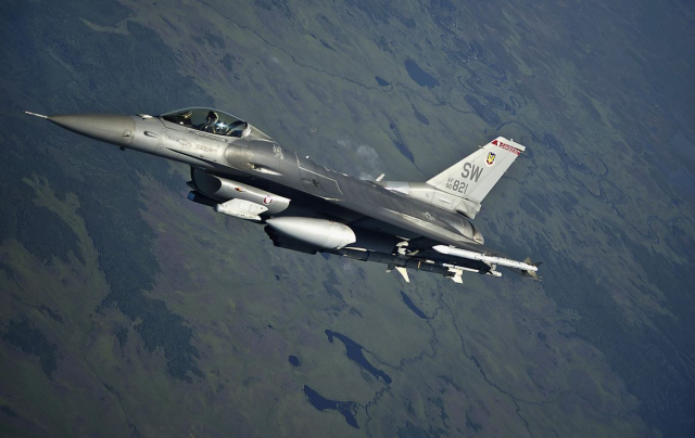 ABD'nin Türkiye'ye F-16 satışına onay vermesi Yunanı çıldırttı: Bunu nasıl yapabilirler