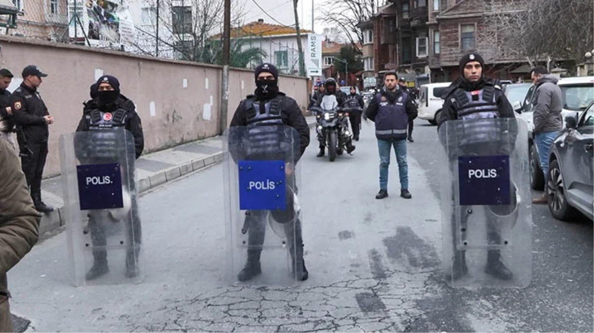 Kilisedeki saldırıyla ilgili gözaltı sayısı 51'e yükseldi! Polonya plakalı araç kullanmışlar