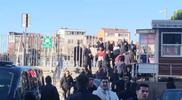 Çağlayan Adliyesi önünde silah sesleri! Olay yerine çok sayıda polis sevk edildi