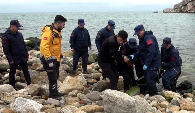 Ankara'dan Amasra'ya gezmeye geldi, denizden cansız bedeni çıkarıldı