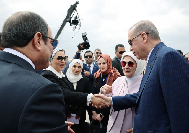 Erdoğan ve Sisi bir arada! First Lady'ler de yıllar sonra buzları eritti