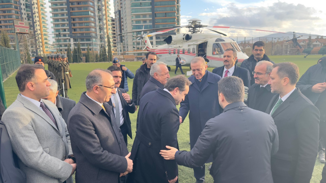 Fotoğrafları oğlu paylaştı! Cumhurbaşkanı Erdoğan'ı Mehmet Ağar karşılamış