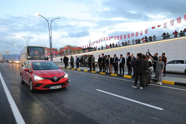 Menemen'e tarihi yatırım! CHP'li Büyükşehir'in yapamadığını AK Partili ilçe belediyesi yaptı