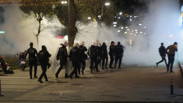 Mazbata krizi sonrası Van sokakları karıştı! Gösteri ve yürüyüşlere 15 gün yasak