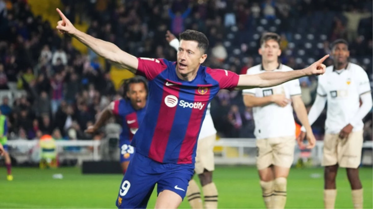 Lewandowski eski günlerine döndü! 6 gollü çılgın maçın galibi Barcelona