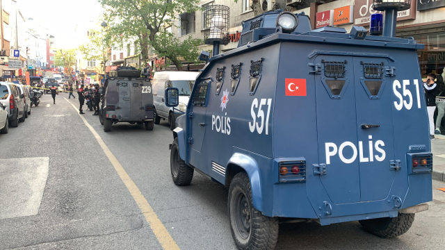 Beyoğlu'nda silahlı saldırı: 1 ölü, 4 yaralı