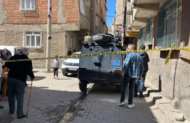 Diyarbakır'da çifte infaz! Mahkemeden çıkar çıkmaz ikisini de öldürdü