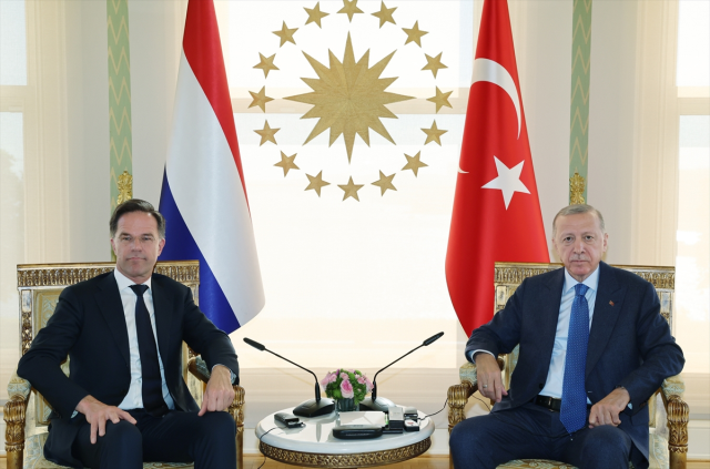 Cumhurbaşkanı Erdoğan ve Hollanda Başbakanı Rutte'den ortak basın toplantısı