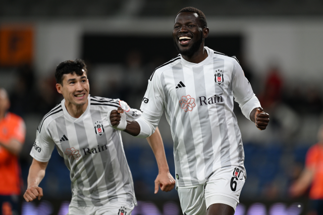 Kara Kartal son anda yıkıldı! Beşiktaş, RAMS Başakşehir ile deplasmanda 1-1 berabere kaldı