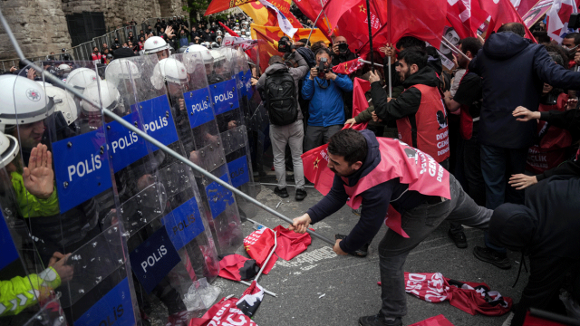 İstanbul'da, 1 Mayıs olaylarında gözaltına alınan 11 kişi daha tutuklandı