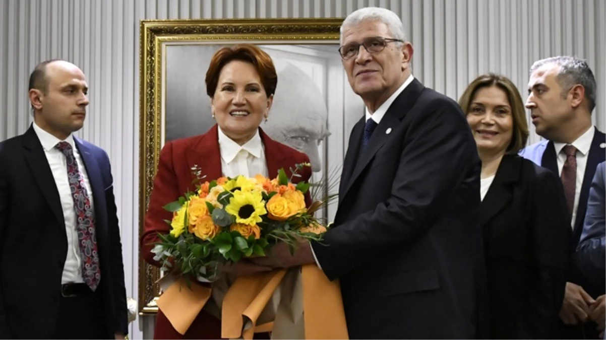 İYİ Parti'de devir teslim töreni! Akşener koltuğu Dervişoğlu'na bıraktı