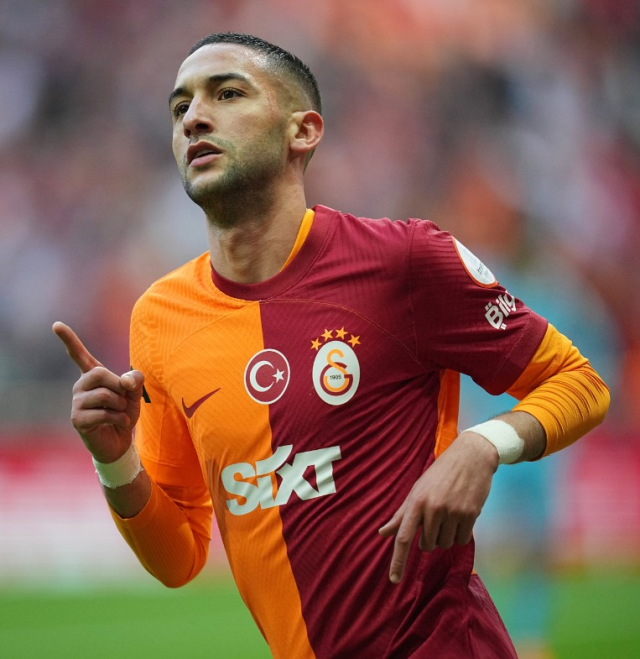 Satın alma opsiyonunu kullandılar! Hakim Ziyech Galatasaray'da kalıyor