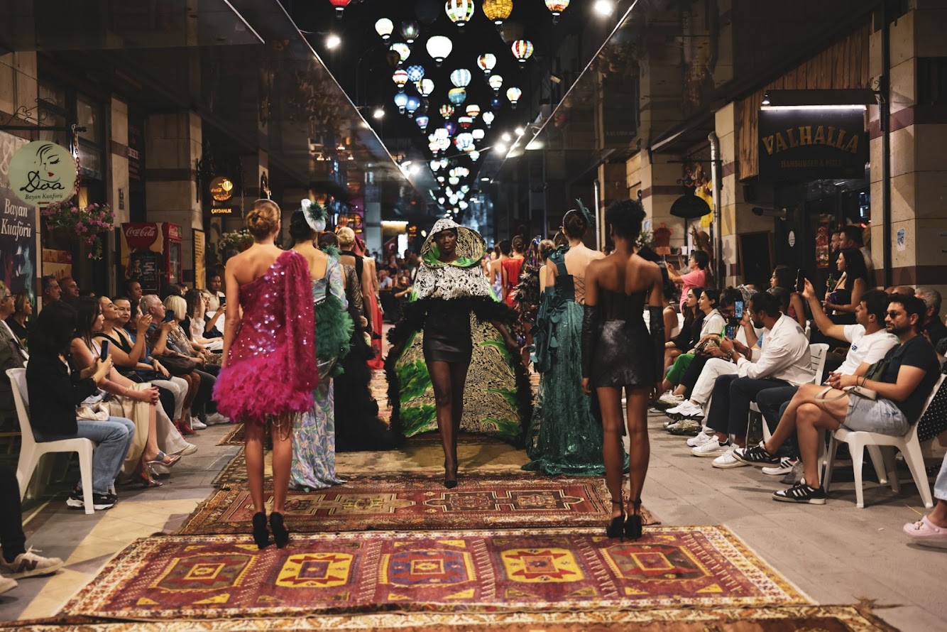 Aydın Açık’ın Düzenlediği AFWEU Fashion Week Cappadocia, 7. Yılında Büyük Yankı Uyandırdı